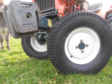 Turf&#x20;wheel&#x20;12&quot;&#x20;white&#x20;-&#x20;Iseki&#x20;&#x3A;&#x20;Sial,&#x20;TF3,&#x20;TF5,&#x20;TM3160,&#x20;TU,&#x20;TU125,&#x20;TU127,&#x20;TU130,&#x20;TU135,&#x20;TU137,&#x20;TU140,&#x20;TU145,&#x20;TU147,&#x20;TU1400,&#x20;TU&#x20;PP,&#x20;TX,&#x20;TX1210,&#x20;TX1300,&#x20;TX1410,&#x20;TX1500,&#x20;TX1510,&#x20;TX2140,&#x20;TX2160&#x0D;&#x0A;Kubota&#x20;&#x3A;&#x20;XB1&#x0D;&#x0A;