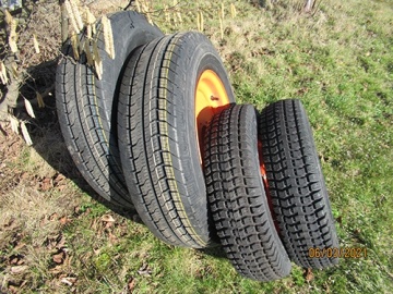 Kit orange turf wheels Kubota B6 - Kubota : B1200, B6000, B6001, B6100
Zen-Noh : ZB1200, ZB6000, ZB6001, ZB6100
