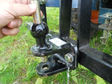 Double use: hook - ball diam. 50 mm