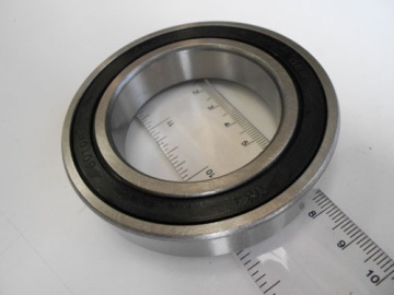 Rolling bearing