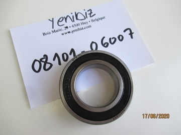 Rolling bearing Kubota Front axle - Kubota : B1-14, B1-15, B1-16, B1-17, B1200, B1400, B1402, B1500, B1502, B1600, B1702
Zen-Noh : ZB1200, ZB1400, ZB1402, ZB1500, ZB1502, ZB1600, ZB1702
