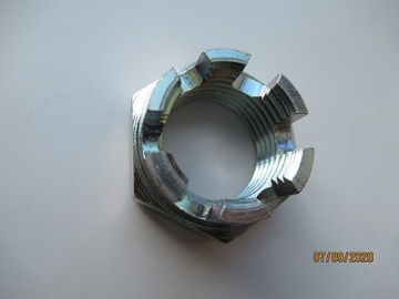 Nut - Kubota : B1-14, B1-15, B1-16, B1-17, B1200, B1400, B1402, B1500, B1502, B1550, B1600, B1702, B1750, B1902, B5200, B6001, B6100, B7000, B7001, B7100, B7200
Zen-Noh : ZB1200, ZB1400, ZB1402, ZB1500, ZB1502, ZB1600, ZB1702, ZB1902, ZB6001, ZB6100, ZB7000, ZB7001, ZB7100, ZB7200
