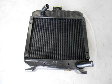 Radiator Kubota - Kubota : B-10, B1-10, B4200, B5001
Zen-Noh : ZB5001
