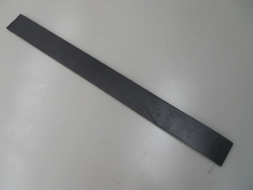 Rubber blade for snow blade