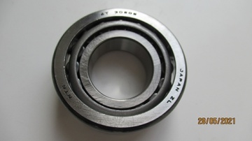 Taper Roller Kubota Rear axle - Kubota : B1200, B1400, B1402, B1550, B1750, B4200, B5200, B6001, B6100, B6200, B7001, B7100
Zen-Noh : ZB1200, ZB1400, ZB1402, ZB6001, ZB6100, ZB6200, ZB7001, ZB7100
