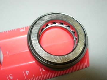 Front axle - gearbox bearing- OE- ! Important: pay attention to the placement side.