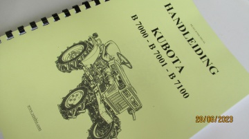 Kubota B7000 - B7001- Zen-Noh ZB7000 -ZB7001