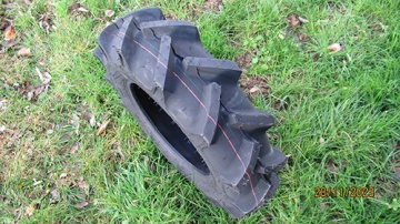 Rear agri tyre -14"